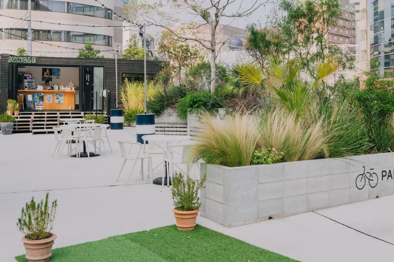 Namba Garden Square Apartment โอซาก้า ภายนอก รูปภาพ